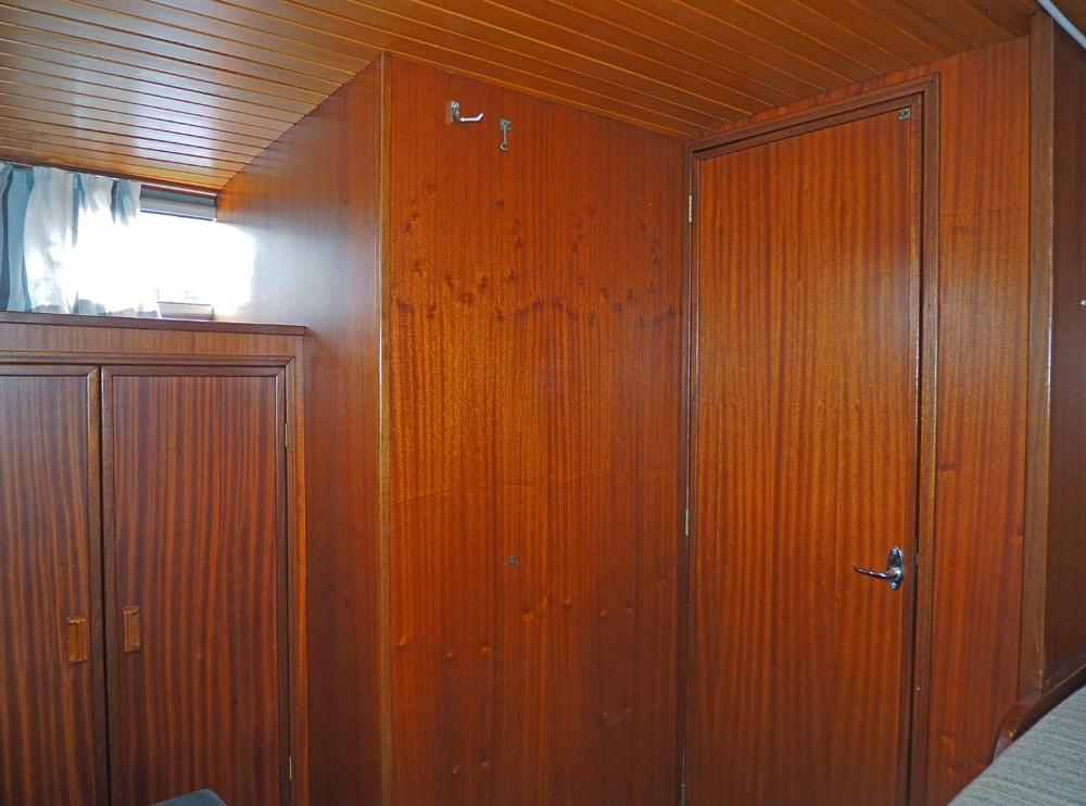 Aft cabin, Accommodation